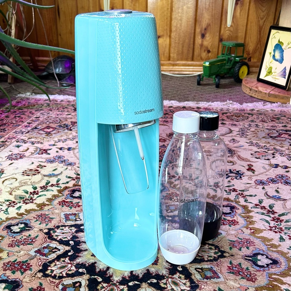 SodaStream Fizzi Sparkling Water Maker